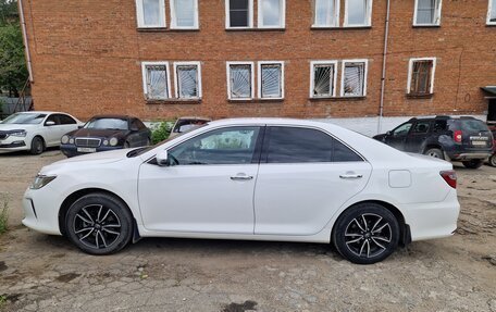 Toyota Camry, 2016 год, 2 230 000 рублей, 5 фотография