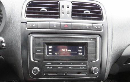 Volkswagen Polo VI (EU Market), 2011 год, 550 000 рублей, 15 фотография