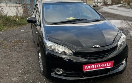 Toyota Wish II, 2011 год, 1 400 000 рублей, 1 фотография