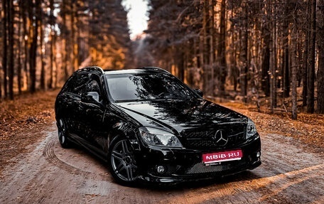 Mercedes-Benz C-Класс, 2008 год, 1 090 000 рублей, 1 фотография