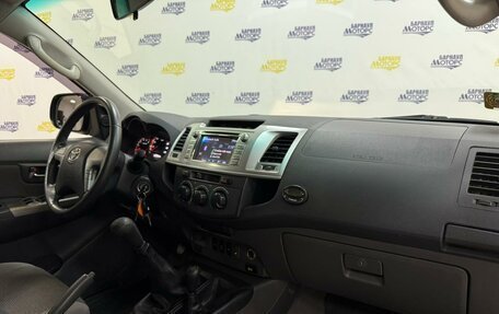 Toyota Hilux VII, 2013 год, 2 250 000 рублей, 17 фотография