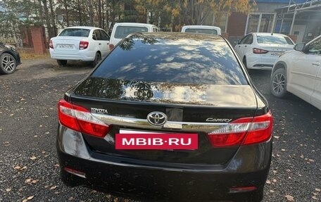Toyota Camry, 2012 год, 1 690 000 рублей, 2 фотография