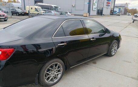 Toyota Camry, 2012 год, 1 690 000 рублей, 4 фотография