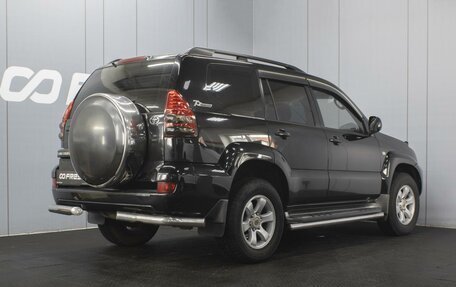 Toyota Land Cruiser Prado 120 рестайлинг, 2003 год, 1 620 000 рублей, 2 фотография