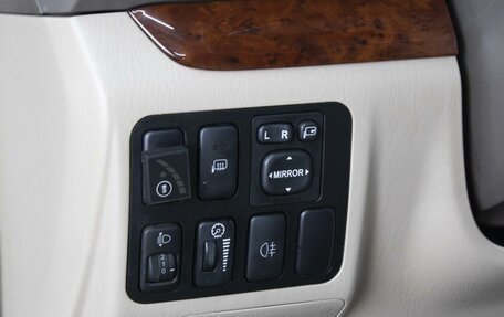 Toyota Land Cruiser Prado 120 рестайлинг, 2003 год, 1 620 000 рублей, 15 фотография
