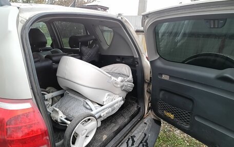 Toyota RAV4, 2006 год, 950 000 рублей, 15 фотография