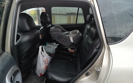 Toyota RAV4, 2006 год, 950 000 рублей, 16 фотография