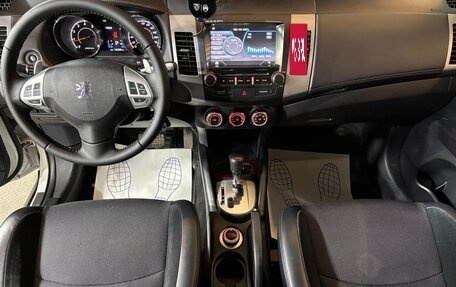 Peugeot 4007, 2012 год, 1 169 000 рублей, 9 фотография