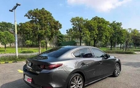 Mazda 3, 2021 год, 1 750 000 рублей, 4 фотография