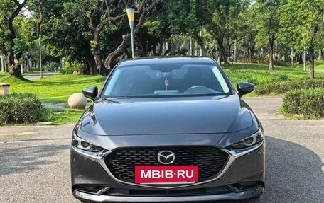 Mazda 3, 2021 год, 1 750 000 рублей, 2 фотография