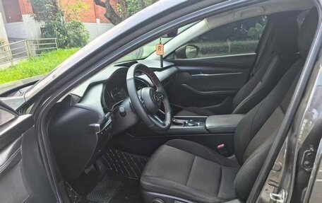 Mazda 3, 2021 год, 1 750 000 рублей, 8 фотография