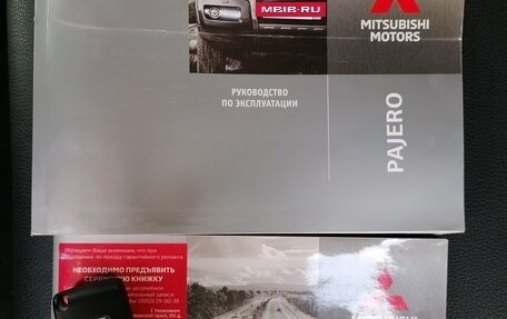 Mitsubishi Pajero IV, 2018 год, 3 650 000 рублей, 10 фотография