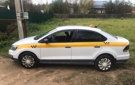 Volkswagen Polo VI (EU Market), 2019 год, 950 000 рублей, 4 фотография