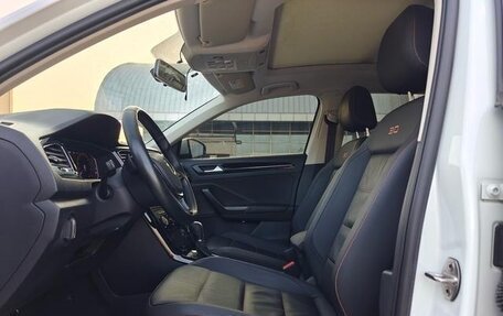 Volkswagen T-Roc I, 2021 год, 1 470 000 рублей, 6 фотография