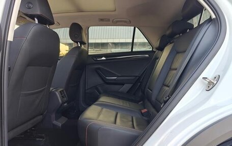 Volkswagen T-Roc I, 2021 год, 1 470 000 рублей, 7 фотография