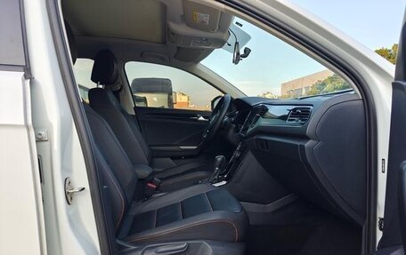 Volkswagen T-Roc I, 2021 год, 1 470 000 рублей, 8 фотография