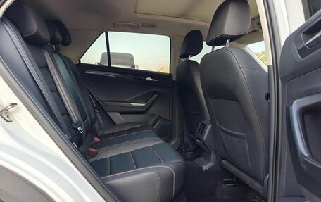 Volkswagen T-Roc I, 2021 год, 1 470 000 рублей, 9 фотография