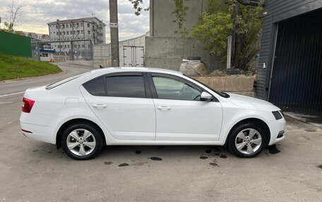 Skoda Octavia, 2018 год, 1 350 000 рублей, 15 фотография