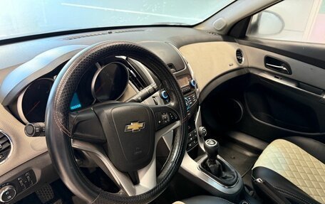 Chevrolet Cruze II, 2013 год, 780 000 рублей, 9 фотография
