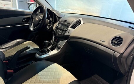Chevrolet Cruze II, 2013 год, 780 000 рублей, 16 фотография