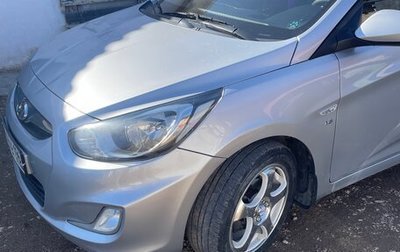 Hyundai Solaris II рестайлинг, 2011 год, 750 000 рублей, 1 фотография
