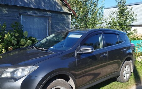 Toyota RAV4, 2013 год, 1 750 000 рублей, 10 фотография