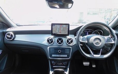 Mercedes-Benz CLA, 2018 год, 1 150 000 рублей, 11 фотография