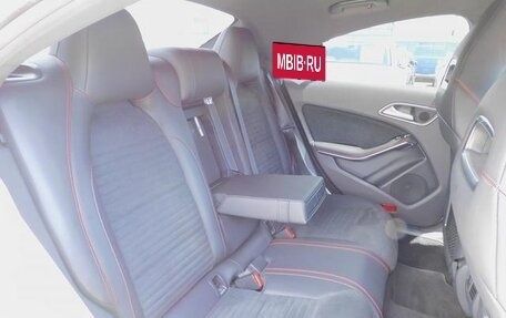 Mercedes-Benz CLA, 2018 год, 1 150 000 рублей, 15 фотография