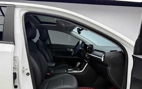 KIA K3, 2022 год, 1 420 000 рублей, 11 фотография