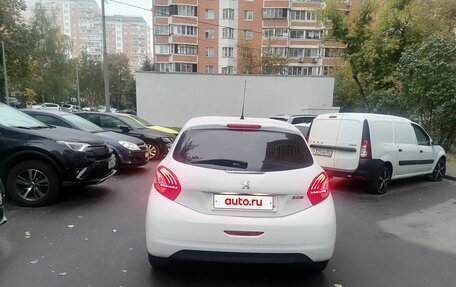 Peugeot 208 II, 2013 год, 520 000 рублей, 3 фотография