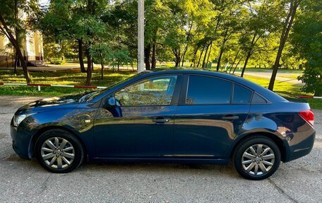 Chevrolet Cruze II, 2010 год, 780 000 рублей, 4 фотография