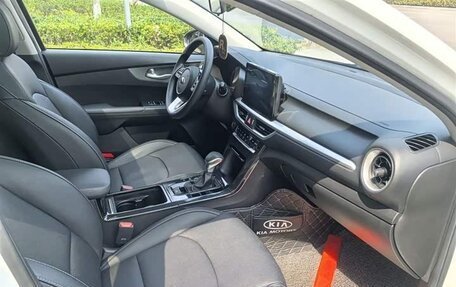 KIA K3, 2023 год, 1 660 000 рублей, 14 фотография