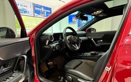 Mercedes-Benz A-Класс, 2022 год, 1 970 000 рублей, 7 фотография