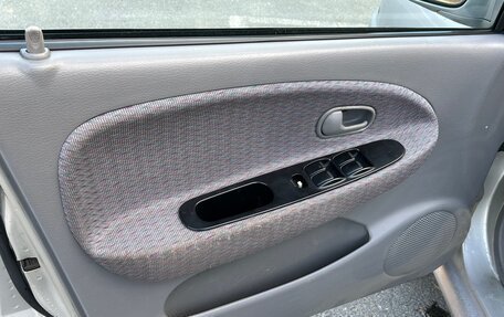 KIA Rio II, 2001 год, 245 000 рублей, 17 фотография