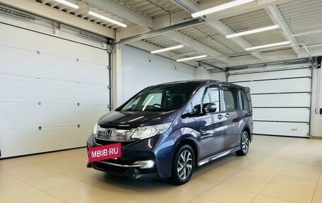 Honda Stepwgn IV, 2016 год, 2 079 000 рублей, 2 фотография