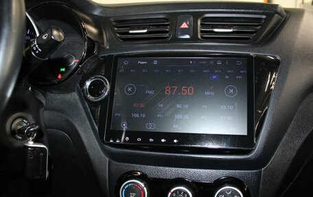 KIA Rio III рестайлинг, 2017 год, 957 000 рублей, 20 фотография