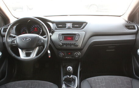 KIA Rio III рестайлинг, 2013 год, 677 000 рублей, 7 фотография