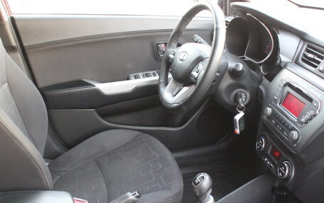 KIA Rio III рестайлинг, 2013 год, 677 000 рублей, 14 фотография