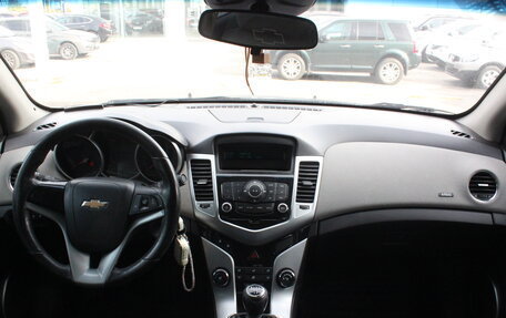 Chevrolet Cruze II, 2011 год, 577 000 рублей, 7 фотография