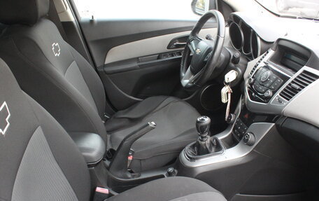 Chevrolet Cruze II, 2011 год, 577 000 рублей, 13 фотография
