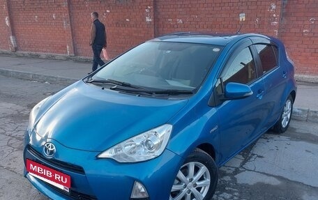 Toyota Aqua I, 2013 год, 950 000 рублей, 7 фотография