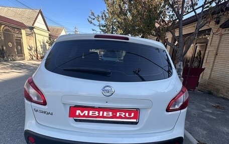 Nissan Qashqai, 2013 год, 975 000 рублей, 3 фотография