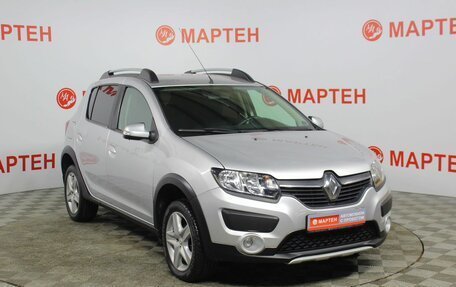 Renault Sandero II рестайлинг, 2016 год, 965 000 рублей, 3 фотография
