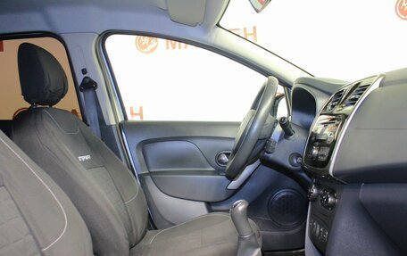 Renault Sandero II рестайлинг, 2016 год, 965 000 рублей, 10 фотография