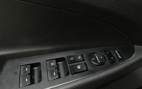 Hyundai Tucson III, 2017 год, 1 820 000 рублей, 19 фотография