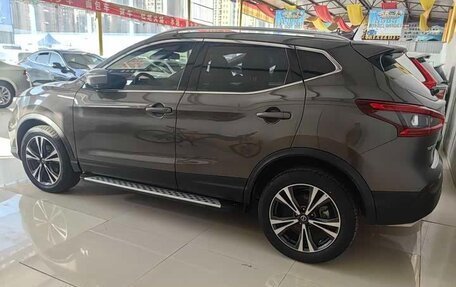 Nissan Qashqai, 2022 год, 2 000 000 рублей, 4 фотография