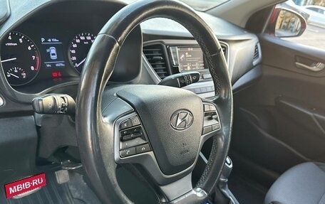 Hyundai Solaris II рестайлинг, 2017 год, 1 230 000 рублей, 9 фотография