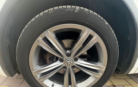Volkswagen Tiguan II, 2020 год, 3 200 000 рублей, 10 фотография