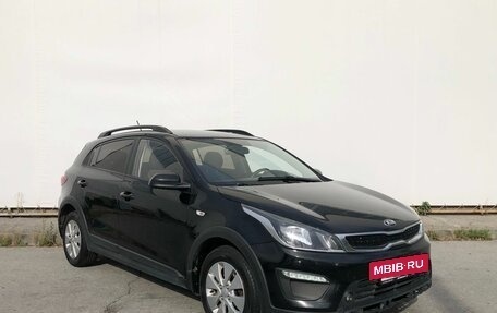 KIA Rio IV, 2018 год, 1 330 000 рублей, 3 фотография