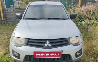 Mitsubishi L200 IV рестайлинг, 2014 год, 1 050 000 рублей, 1 фотография